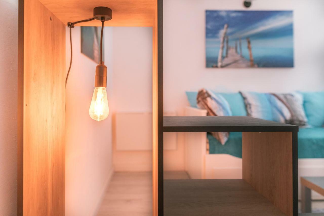 Hedon-Stone Apartment Стариград-Пакленица Екстериор снимка