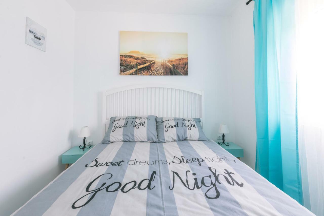 Hedon-Stone Apartment Стариград-Пакленица Екстериор снимка
