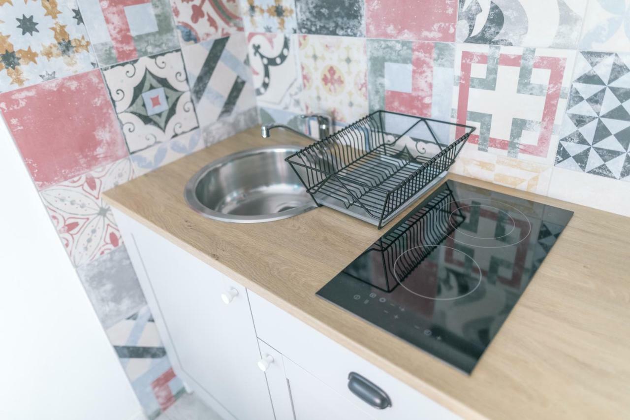 Hedon-Stone Apartment Стариград-Пакленица Екстериор снимка