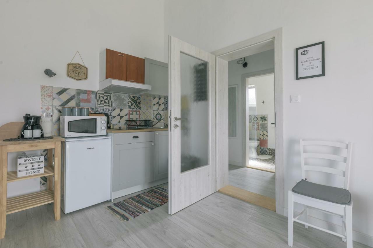 Hedon-Stone Apartment Стариград-Пакленица Екстериор снимка